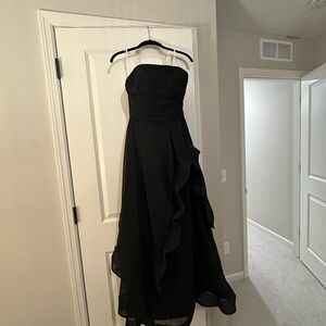 Elegant Black Strapless Evening Dress